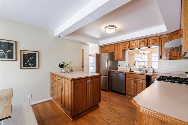 88 Coachman Drive, Penfield, NY 14526