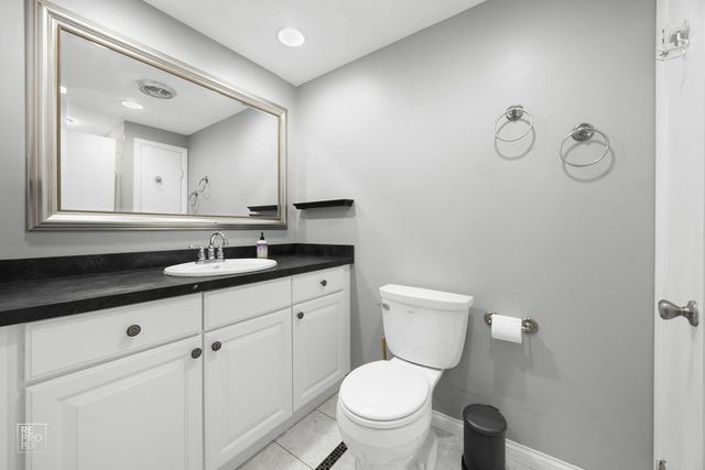 120 Tamworth Place, Schaumburg, IL 60194
