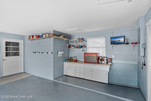 1075 Samar Road, Cocoa Beach, FL 32931