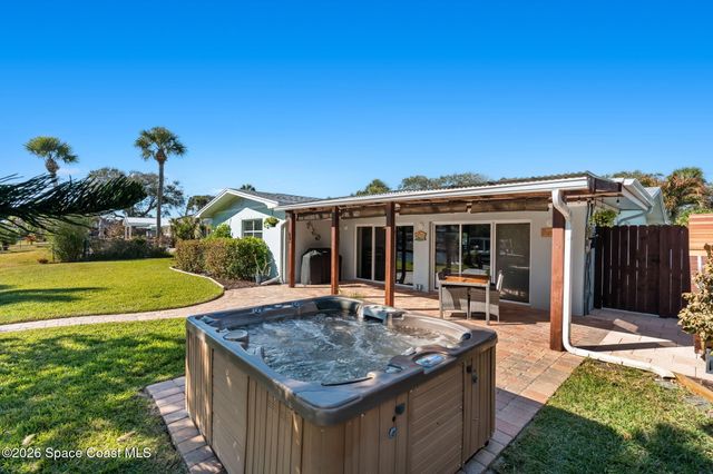 1075 Samar Road, Cocoa Beach, FL 32931