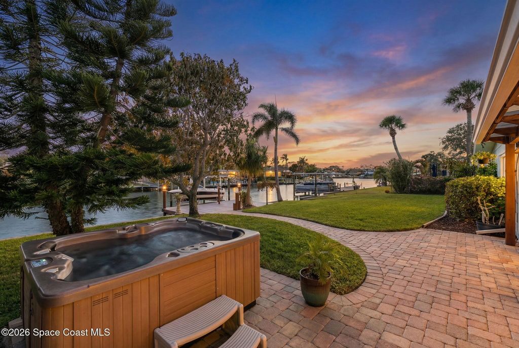 1075 Samar Road, Cocoa Beach, FL 32931