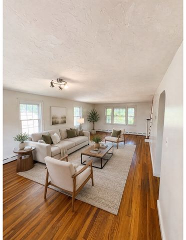 485 Central Street, Leominster, MA 01453