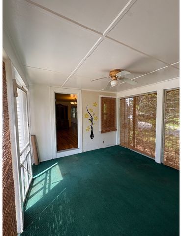 485 Central Street, Leominster, MA 01453