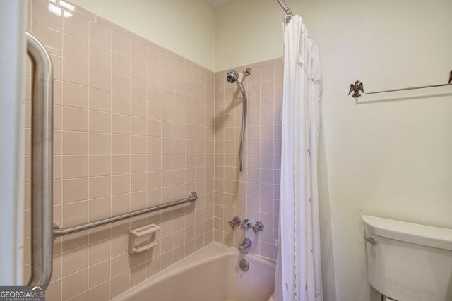 16 Summit Drive SE, Lindale, GA 30147