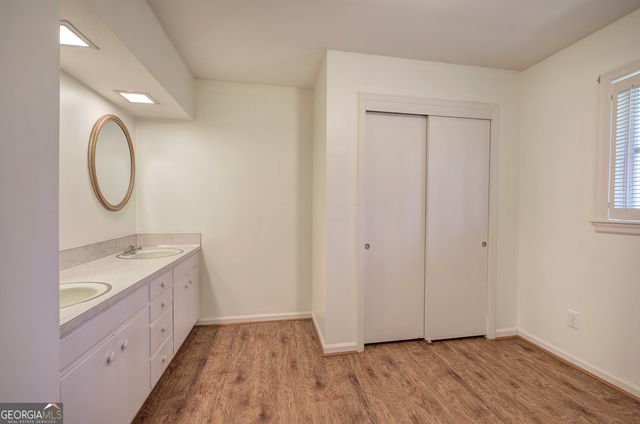 16 Summit Drive SE, Lindale, GA 30147