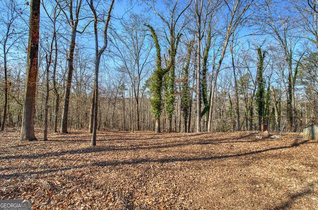 16 Summit Drive SE, Lindale, GA 30147