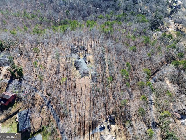 16 Summit Drive SE, Lindale, GA 30147