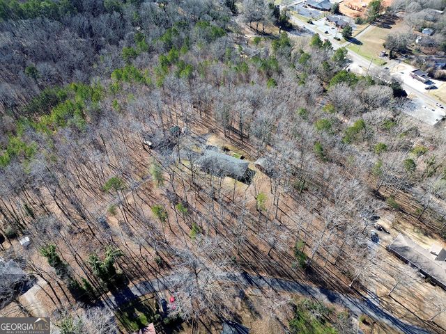 16 Summit Drive SE, Lindale, GA 30147