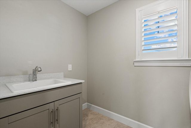 5925 BLUESTAR COURT, Lakewood Ranch, FL 34211