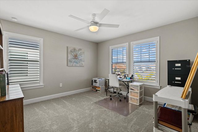 5925 BLUESTAR COURT, Lakewood Ranch, FL 34211