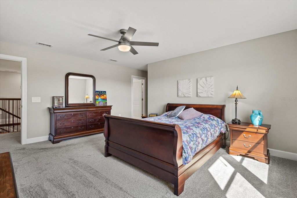 Image 29 of property listing at 5925 BLUESTAR COURT, Lakewood Ranch, FL 34211