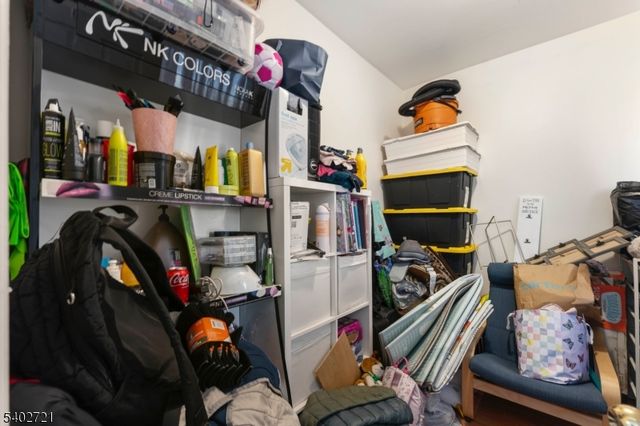 320 Westfield Ave, Elizabeth City, NJ 07208