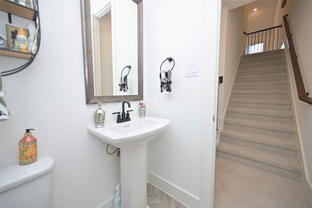 2421 Longspur Drive, Fort Worth, TX 76008