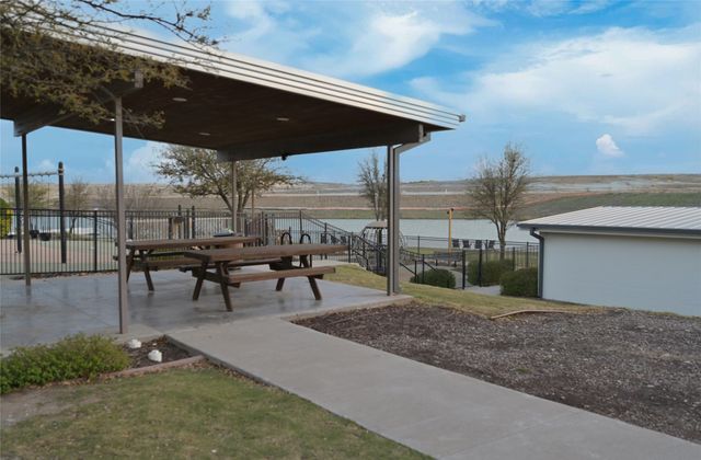 2421 Longspur Drive, Fort Worth, TX 76008