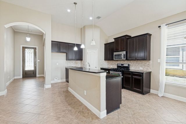 594 Louder Way, Fate, TX 75087