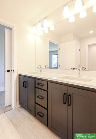 10110 S 191 Street, Gretna, NE 68136