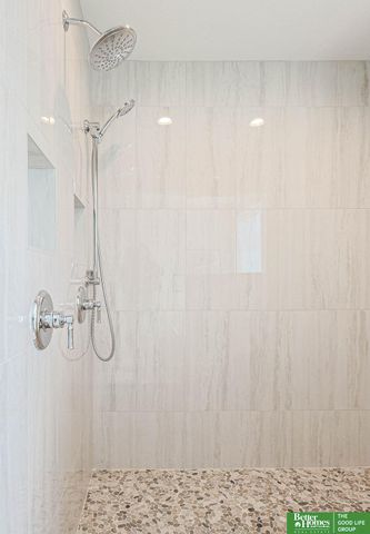 10110 S 191 Street, Gretna, NE 68136