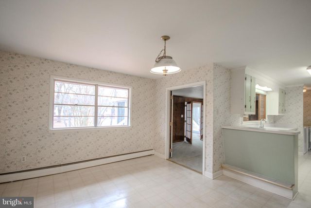 633 RIDGE RD, Salisbury, MD 21801