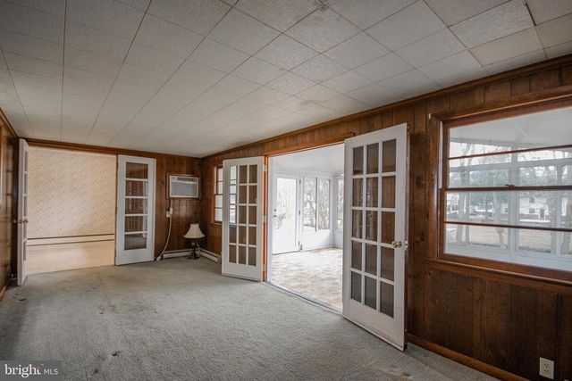 633 RIDGE RD, Salisbury, MD 21801