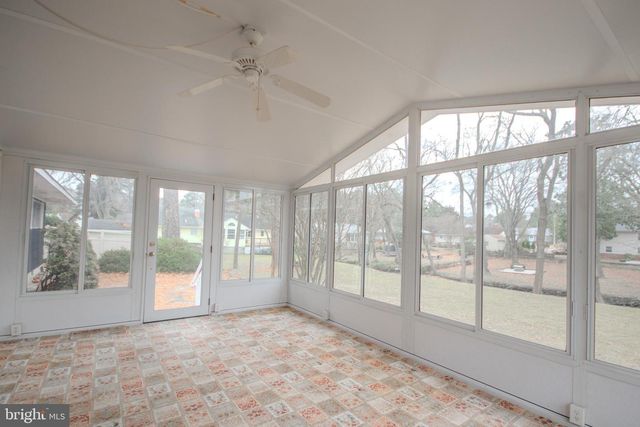 633 RIDGE RD, Salisbury, MD 21801