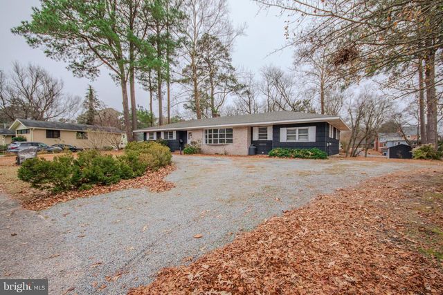 633 RIDGE RD, Salisbury, MD 21801