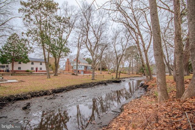 633 RIDGE RD, Salisbury, MD 21801