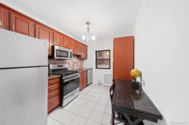 240 Halstead Avenue A3, Harrison, NY 10528