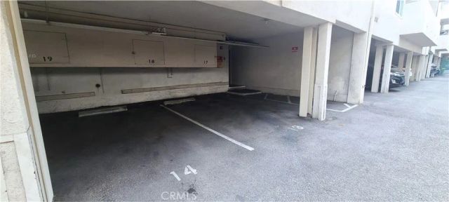 5320 Zelzah Avenue 201, Encino, CA 91316