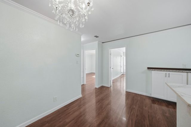 10211 Sugar Branch Drive 368, Houston, TX 77036