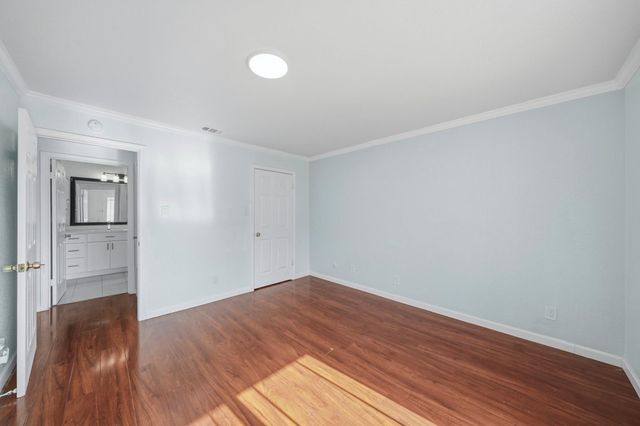 10211 Sugar Branch Drive 368, Houston, TX 77036