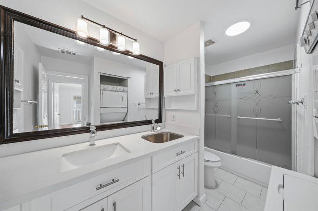 10211 Sugar Branch Drive 368, Houston, TX 77036