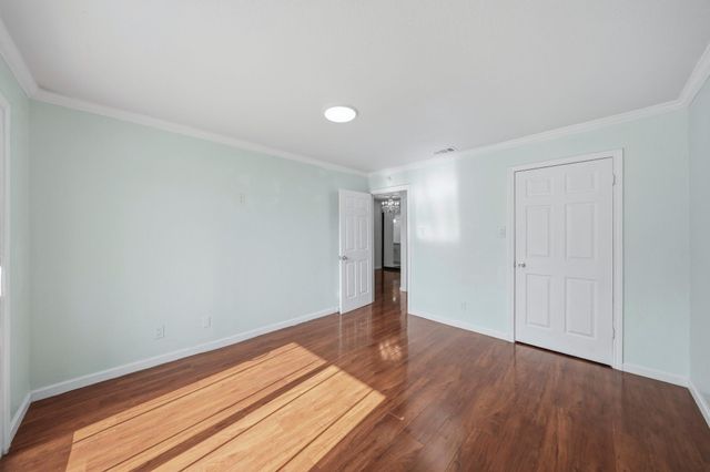 10211 Sugar Branch Drive 368, Houston, TX 77036