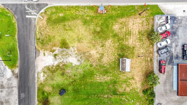 203 1ST STREET NW, Ruskin, FL 33570