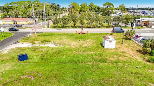 203 1ST STREET NW, Ruskin, FL 33570
