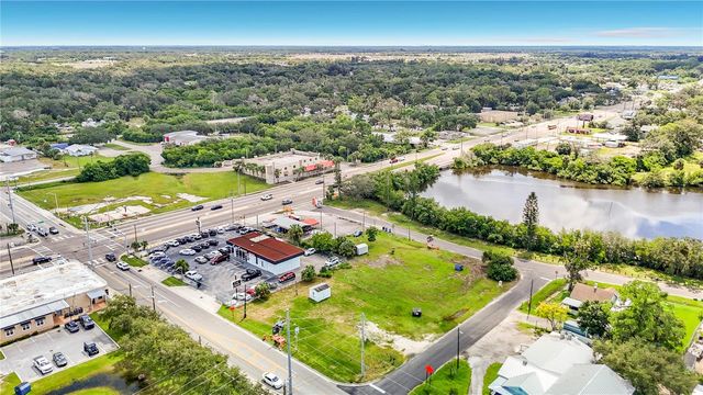 203 1ST STREET NW, Ruskin, FL 33570