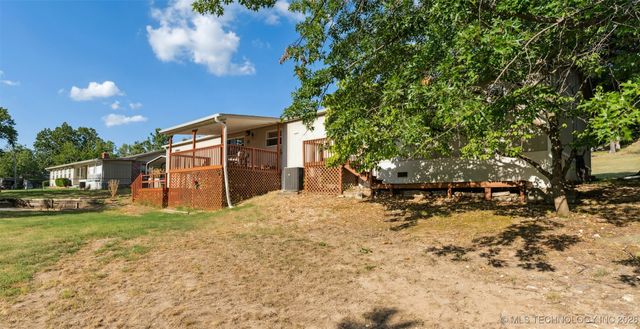 33 E Center Street, Salina, OK 74365