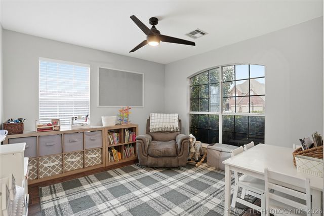 804 E Seattle Street, Broken Arrow, OK 74012