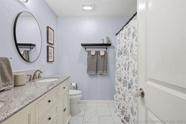 804 E Seattle Street, Broken Arrow, OK 74012