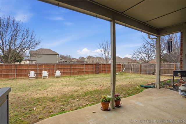 804 E Seattle Street, Broken Arrow, OK 74012