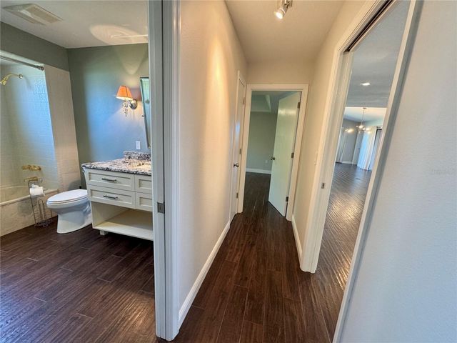 3705 TORREY PINES BOULEVARD, Sarasota, FL 34238