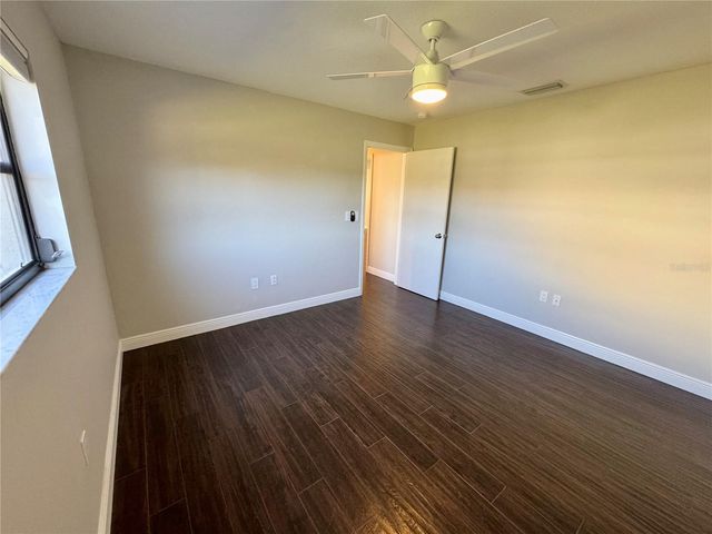 3705 TORREY PINES BOULEVARD, Sarasota, FL 34238