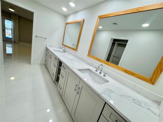 3705 TORREY PINES BOULEVARD, Sarasota, FL 34238