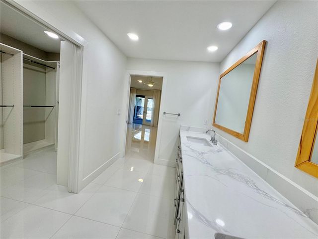 3705 TORREY PINES BOULEVARD, Sarasota, FL 34238