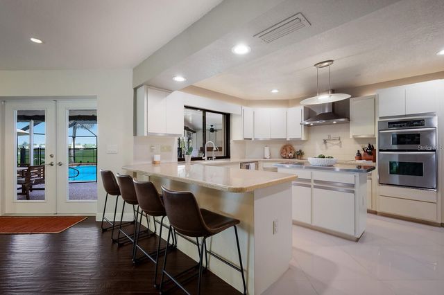 3705 TORREY PINES BOULEVARD, Sarasota, FL 34238