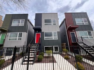 6513 S Langley Avenue 1, Chicago, IL 60637