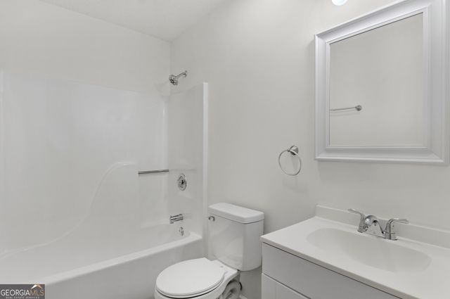 202 Sequoia Circle, Hinesville, GA 31313