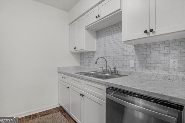 202 Sequoia Circle, Hinesville, GA 31313