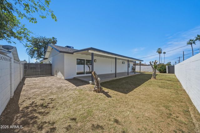 564 W Dublin Street, Chandler, AZ 85225