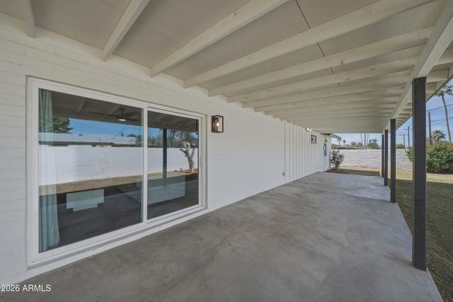 564 W Dublin Street, Chandler, AZ 85225