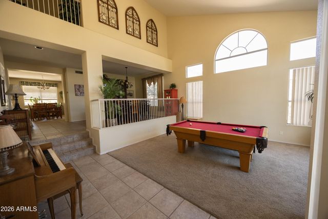 6738 W WAHALLA Lane, Glendale, AZ 85308